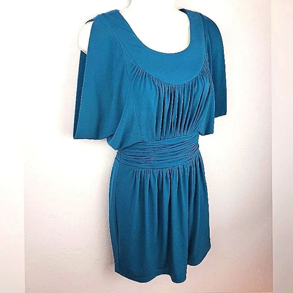 GUESS Dress - Picture 2 of 9